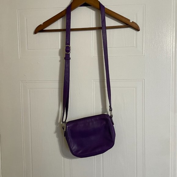 Danier Purple Leather Saddlebag - Picture 5 of 11
